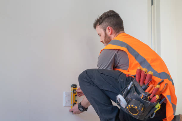 Best Commercial Electrician Services  in Chenoweth, OR